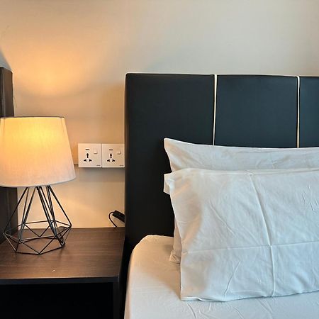 L Homestay Jesseltonquay Jq Kk City亚庇市区中心民宿2房1厕 Кота Кинабалу Екстериор снимка