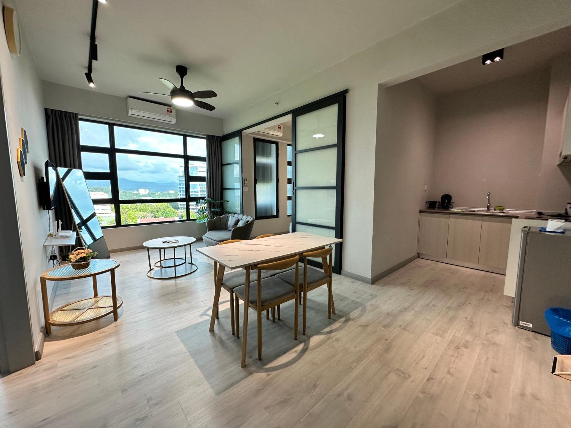 L Homestay Jesseltonquay Jq Kk City亚庇市区中心民宿2房1厕 Кота Кинабалу Екстериор снимка