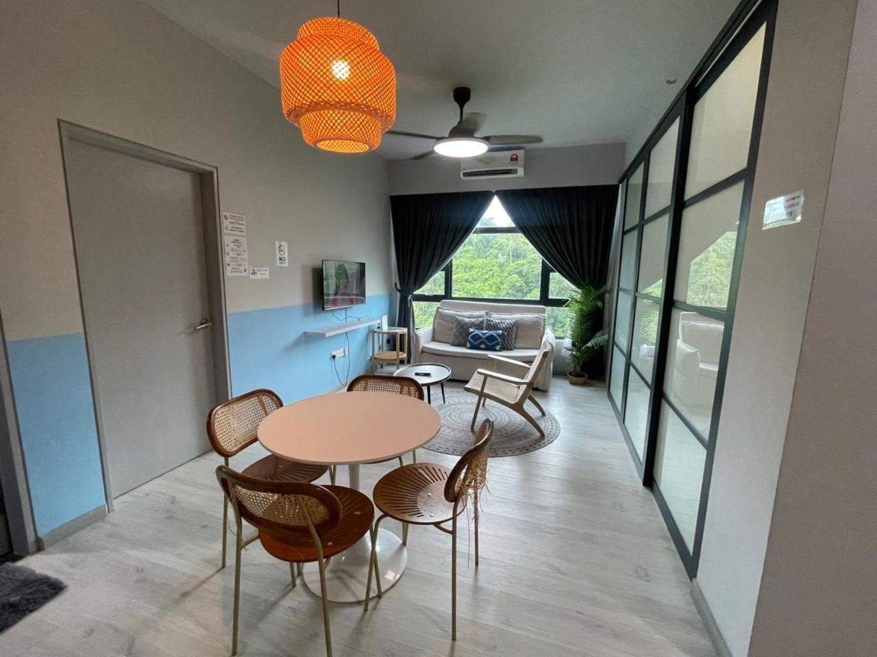L Homestay Jesseltonquay Jq Kk City亚庇市区中心民宿2房1厕 Кота Кинабалу Екстериор снимка
