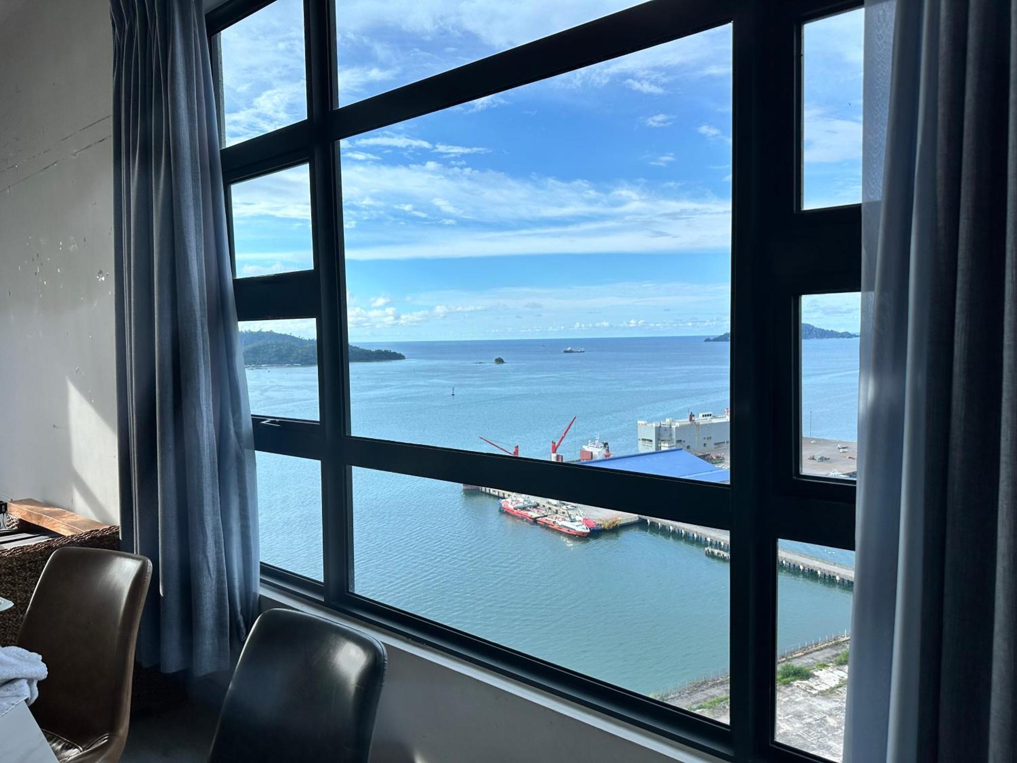 L Homestay Jesseltonquay Jq Kk City亚庇市区中心民宿2房1厕 Кота Кинабалу Екстериор снимка