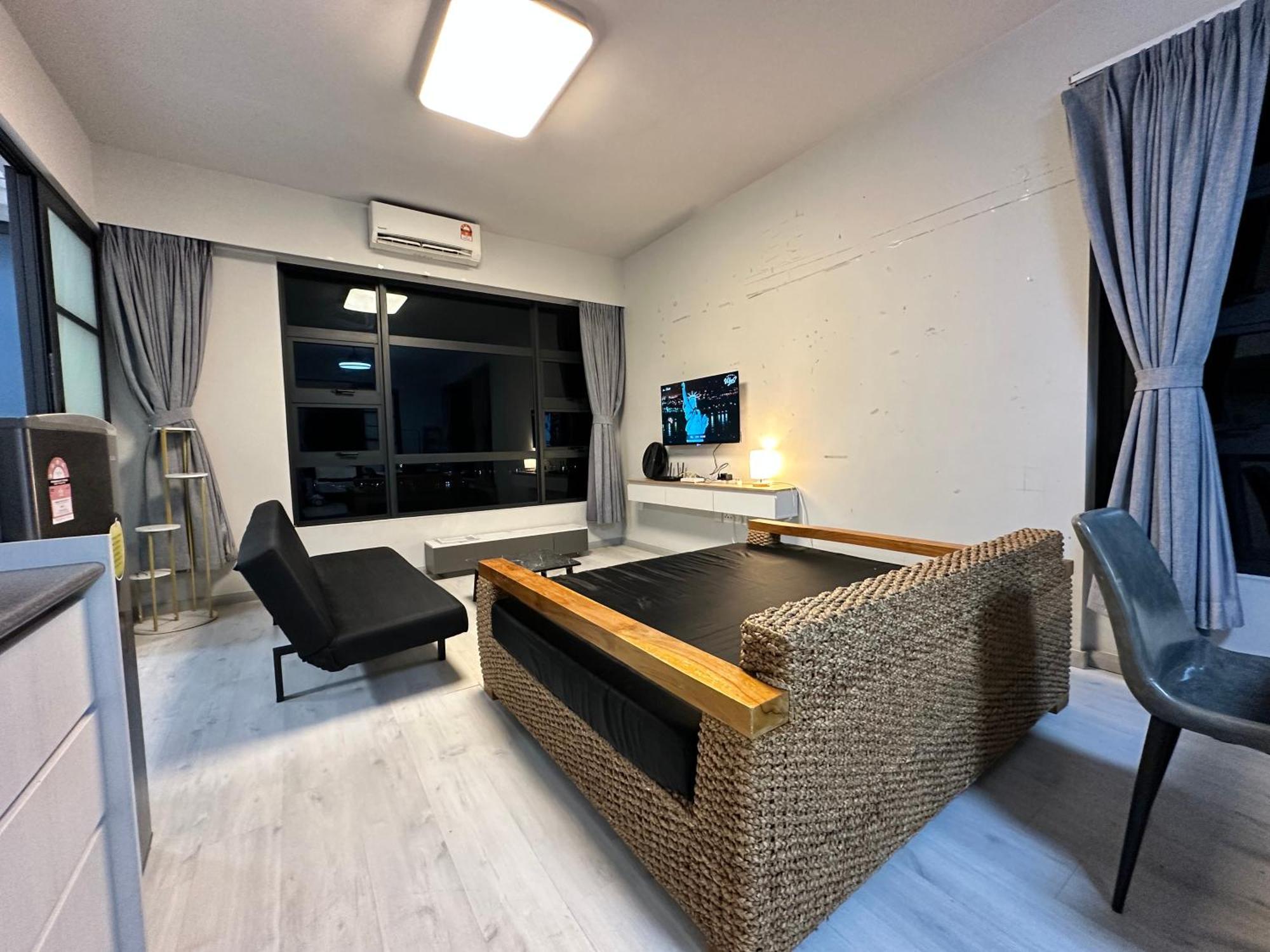 L Homestay Jesseltonquay Jq Kk City亚庇市区中心民宿2房1厕 Кота Кинабалу Екстериор снимка
