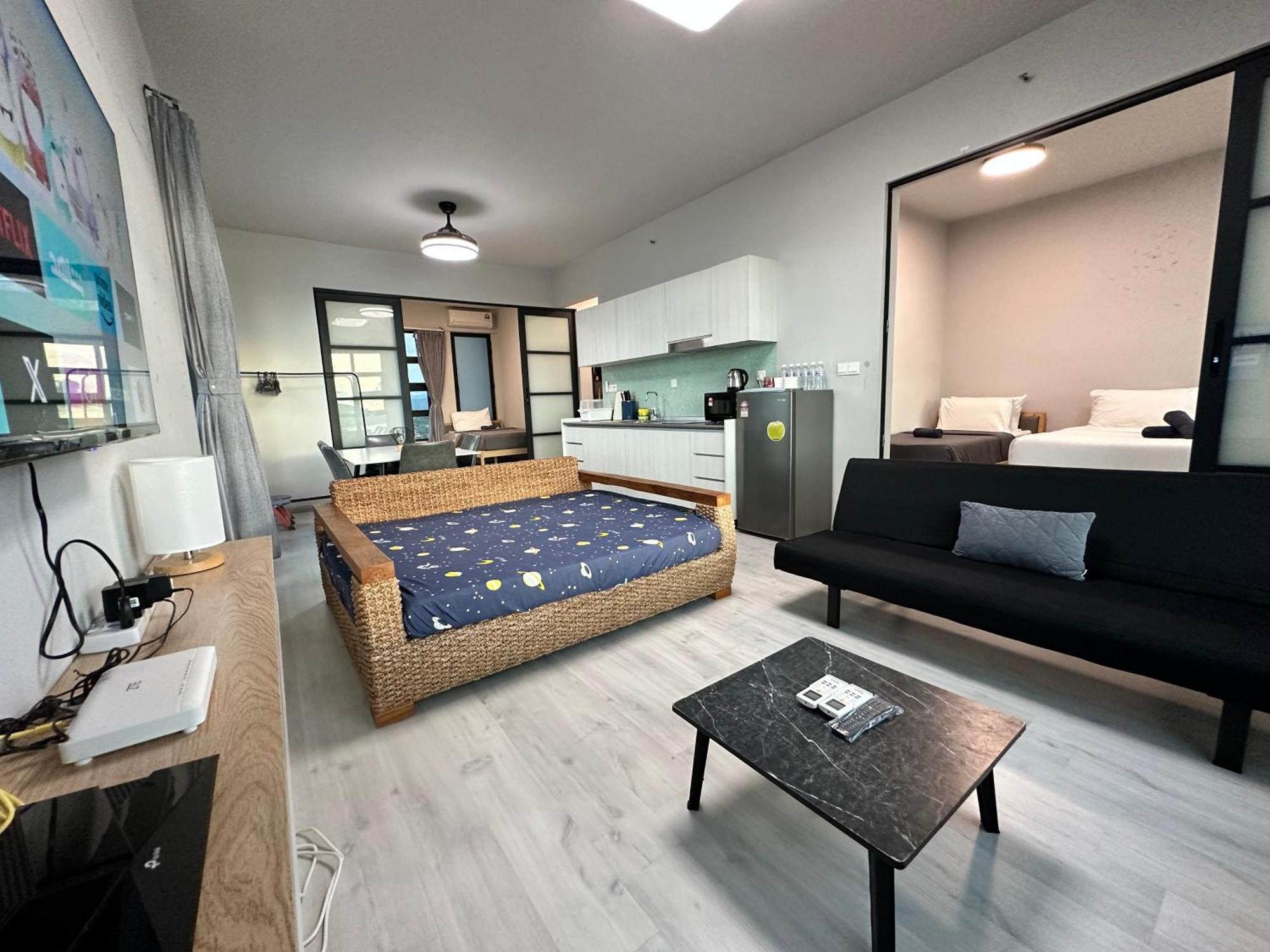 L Homestay Jesseltonquay Jq Kk City亚庇市区中心民宿2房1厕 Кота Кинабалу Екстериор снимка